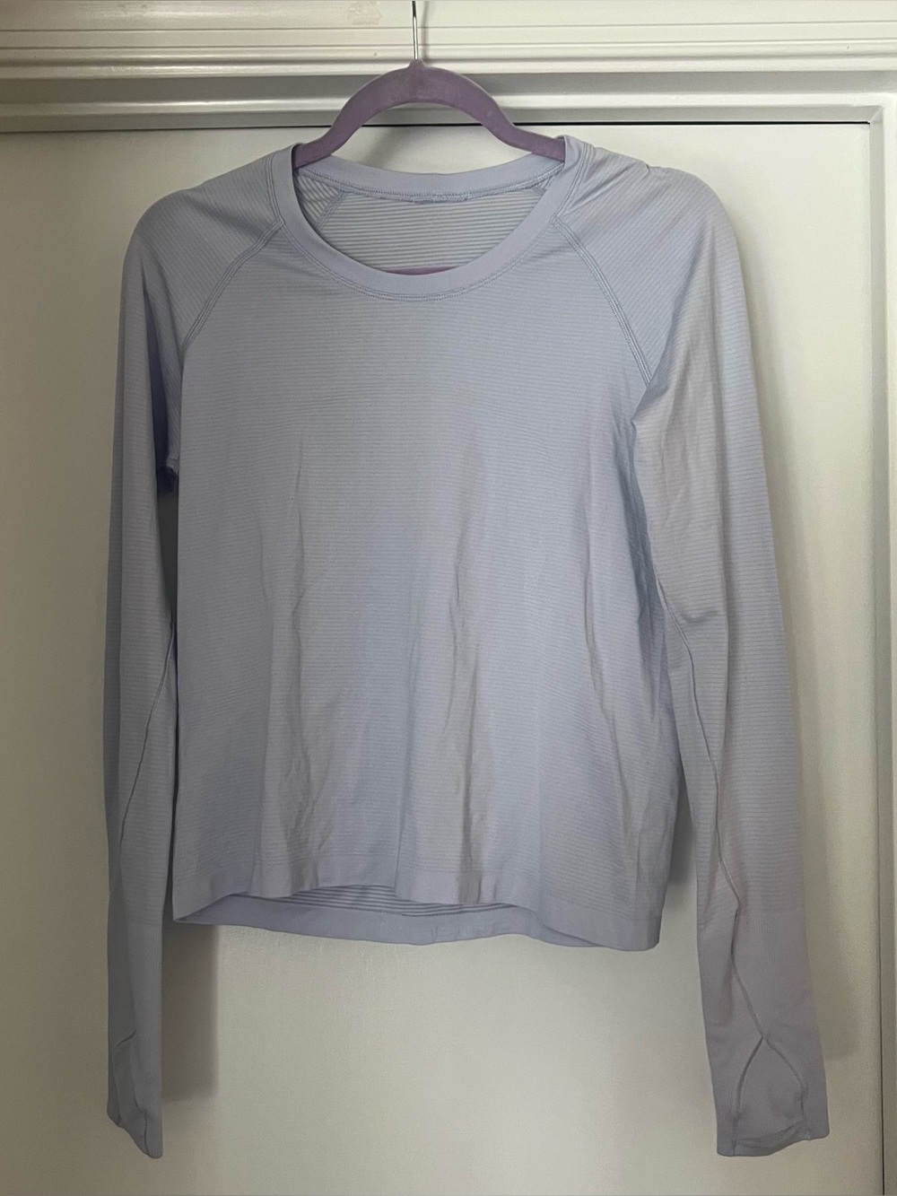 Lululemon Swiftly Tech Long Sleeve Shirt 2.0 Race Length in Serene Blue